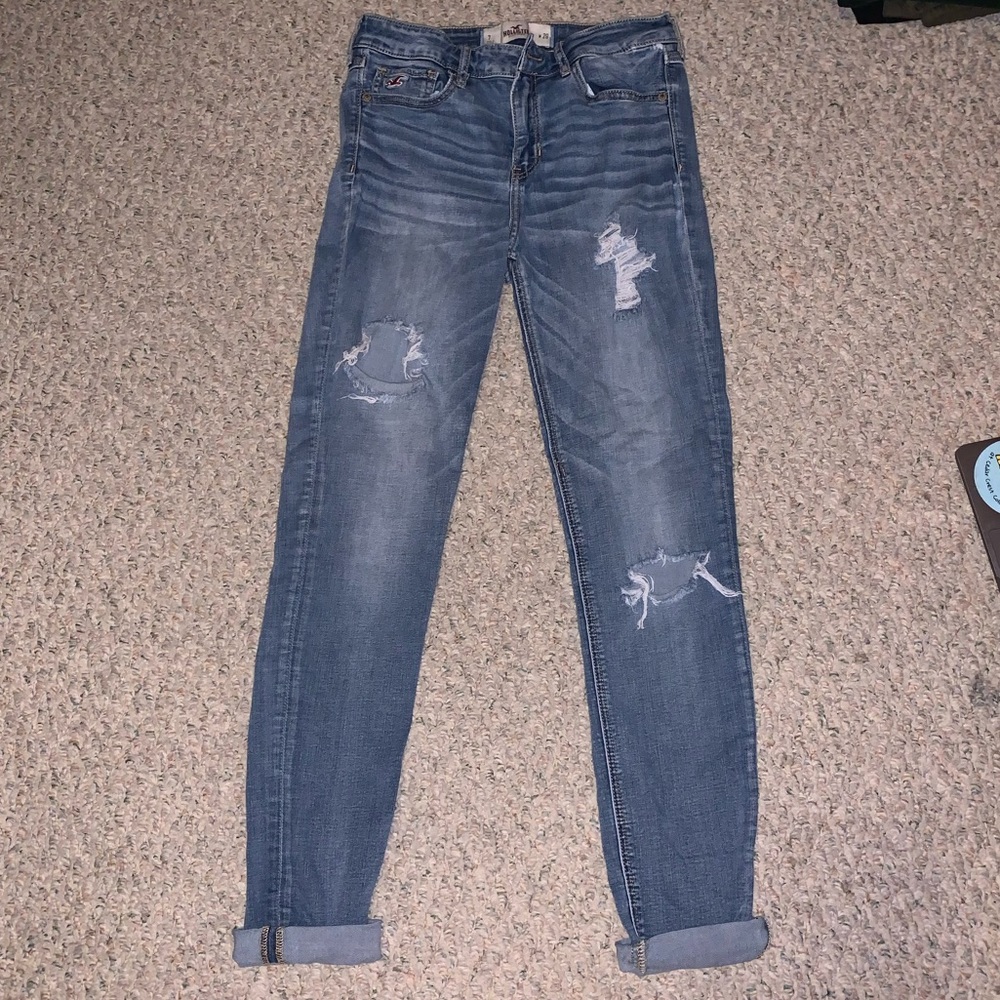 Ripped Skinny Jeans